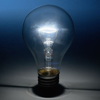 Factura la curent creste de luna viitoare. Cati bani scoatem in plus