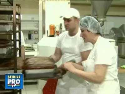 Profitul pus la crescut. Cozonacii s-au vandut ca painea calda