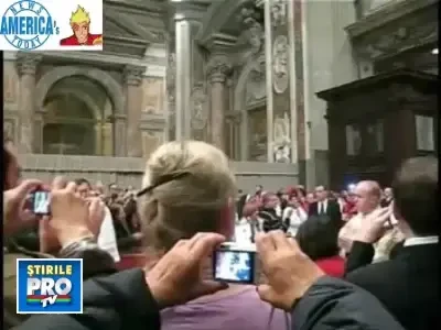 Papa Benedict al XVI-lea, pus la pamant de o enoriasa!