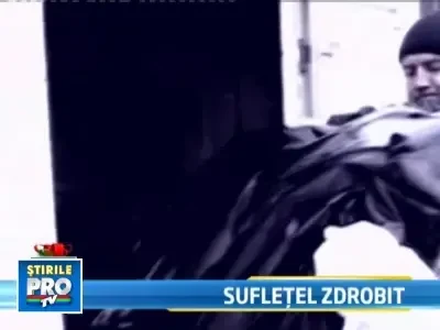 Copil de 3 ani, omorat in chinuri de tatal sau, pentru ca a udat patul!