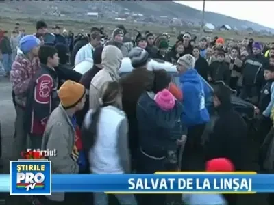 Sofer care a omorat un biciclist, salvat de mascati de la linsaj!