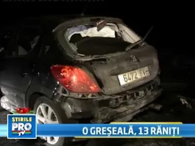 13 tineri raniti intr-un accident rutier pe DN76, in judetul Bihor