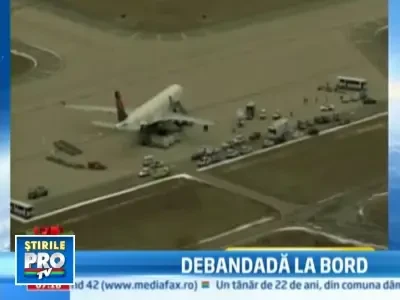 Un alt nigerian provoaca panica pe aeroportul din Detroit!