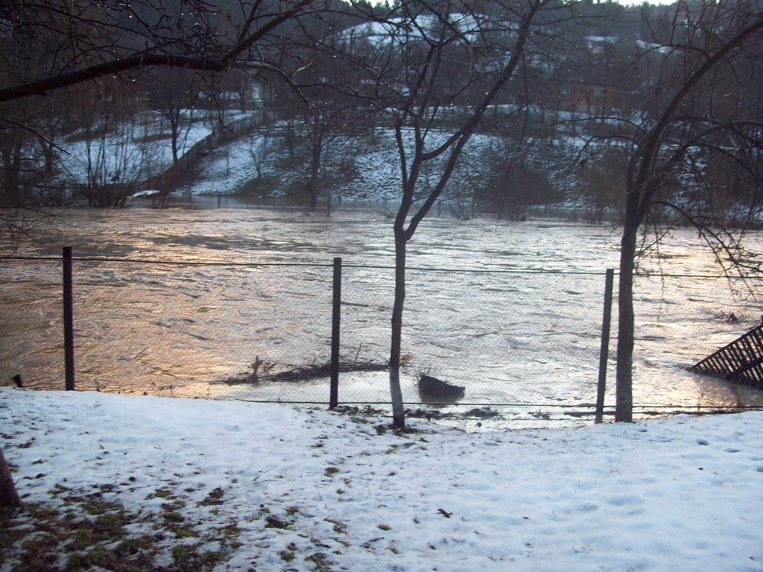 Atentie, dupa ninsori urmeaza calvarul inundatiilor! Pericol in Buzau