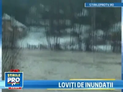 Incheiem anul cu inundatii! Cod portocaliu in Arad, Bihor si Hunedoara