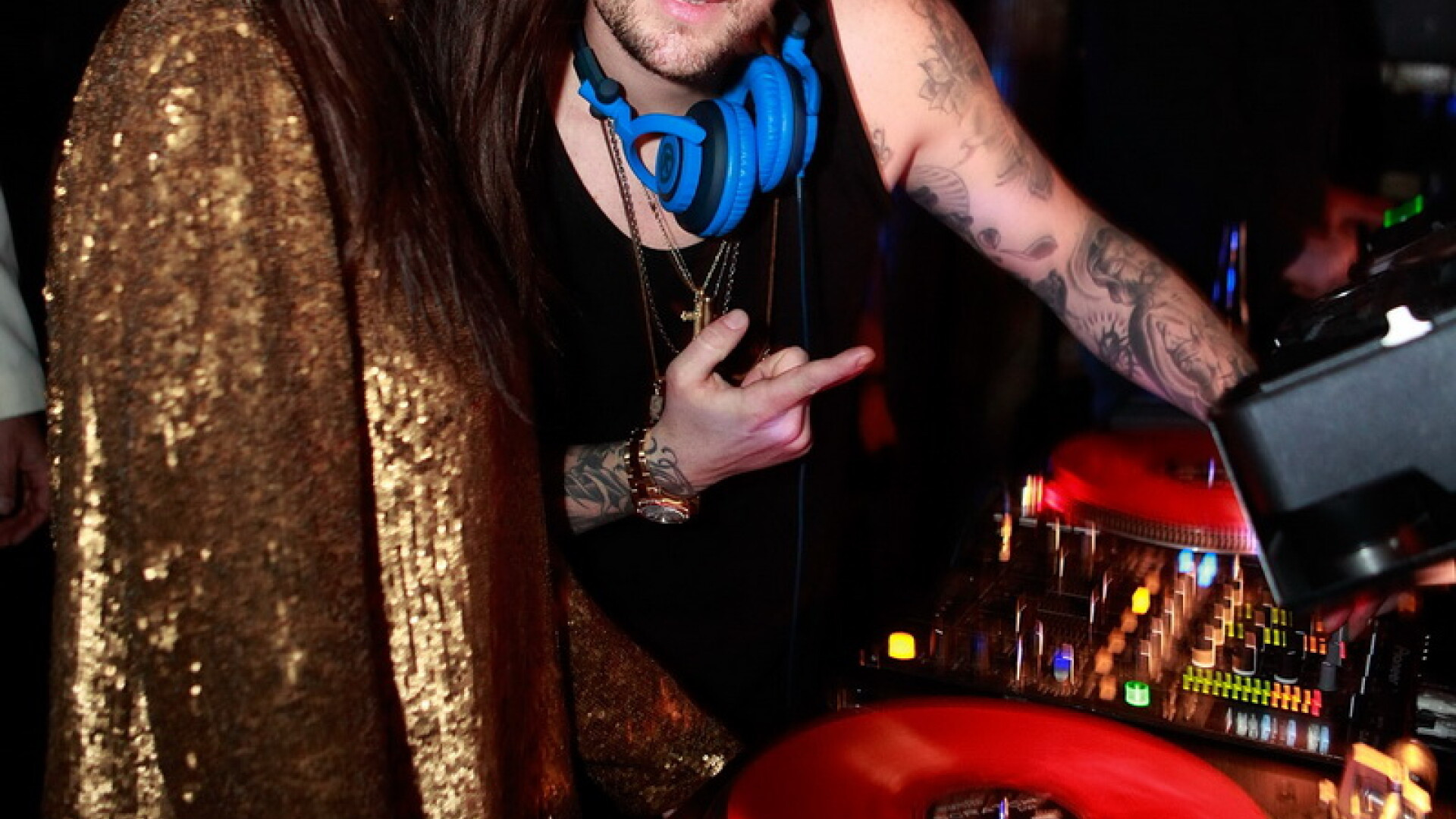 Nicole Richie s-a logodit cu iubitul Joel Madden! Era si timpul