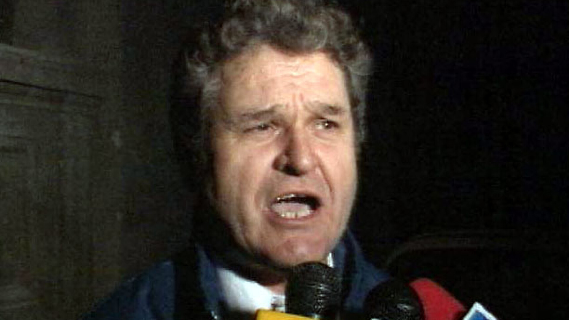 Faur Isaia, cel care a aruncat cu cerneala in Constantinescu, recidiveaza!