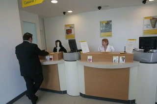 O gura de oxigen pentru Romania: banii bancilor straine raman in tara. Ne asteapta insa un an greu