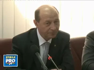 Traian Basescu catre magistratii CSM: Lasati steagul ilegalitatii jos!