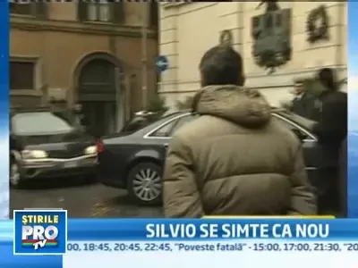 Silvio Berlusconi, la un implant distanta de a fi "ca nou"!