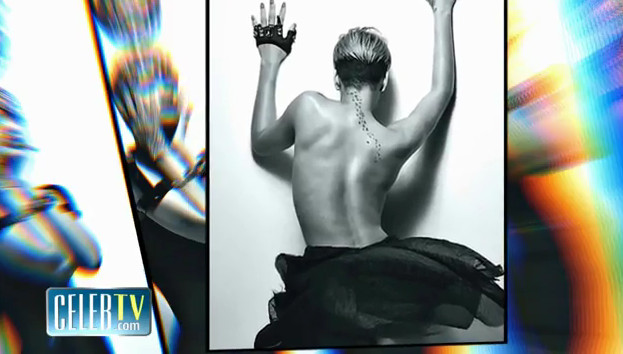 Rihanna s-a dezbracat ca sa-si promoveze albumul! VIDEO