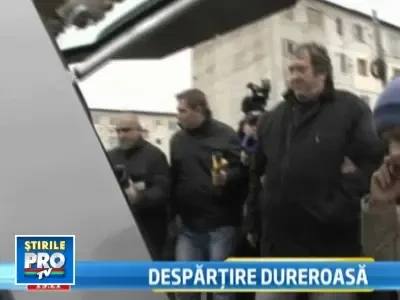 Crima de la Moreni: femeia ucisa cu 17 lovituri de cutit, inmormantata!