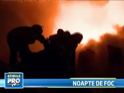 Foc pana la cer in Bucuresti! 4 case si o masina facute scrum!