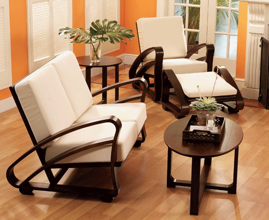 Targ de mobila la Cluj: dezamagire printre cumparatori si expozanti