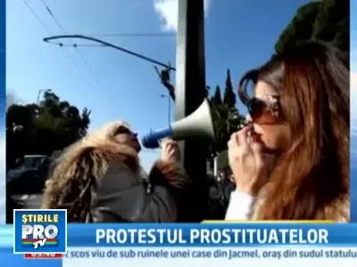 Protestul prostituatelor la Atena! Vor legalizarea bordelurilor!