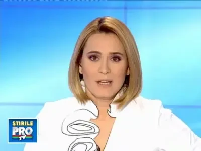 Actualmente senator, in trecut gol in revistele pentru femei