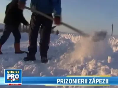 Rupti de lume! Mai multe localitati din Vaslui, izolate din cauza zapezii