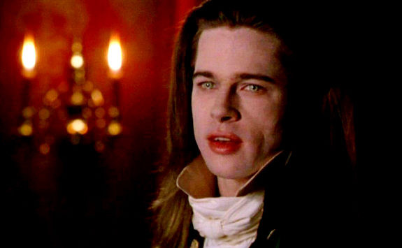 Cei mai sexy vampiri din filme: colti la vedere, muschi si priviri mortale