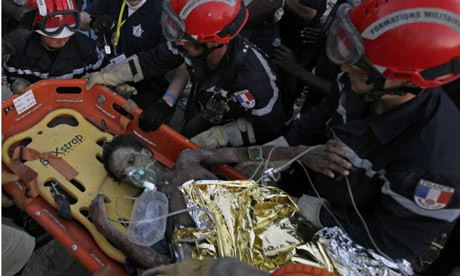 Miracol in Haiti! Scoasa de sub daramaturi la 15 zile de la cutremur