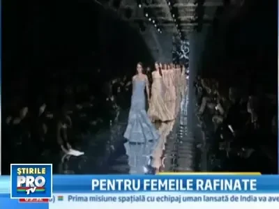 Elie Saab a facut senzatie la Paris