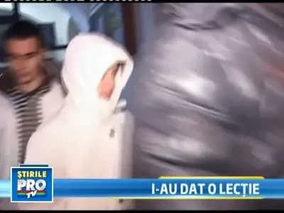 Babutele ninja! Au batut ca la fasole hotul care a incercat sa le jefuiasca