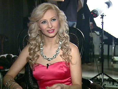 EXCLUSIV! Lora (ex- Wassabi): Injur cot la cot cu baietii la meciuri