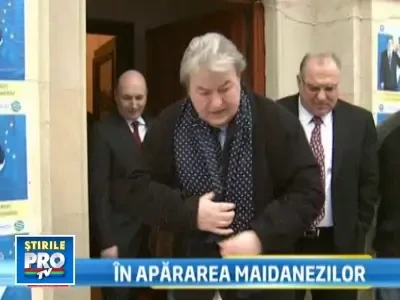 Monica Davidescu si Irina Loghin cer ajutorul lui C.V. Tudor! Vezi de ce!