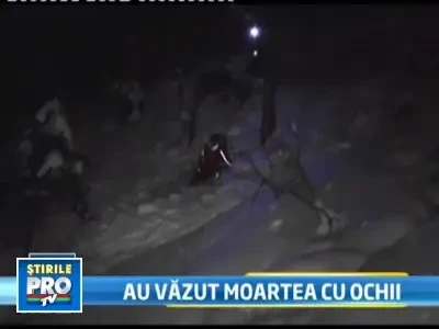 Mostra de teribilism! La un pas sa moara ingropati in zapada