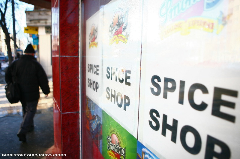 Proprietarul unui magazin "de vise": Nu ne vor inchide, asta sa fie clar!