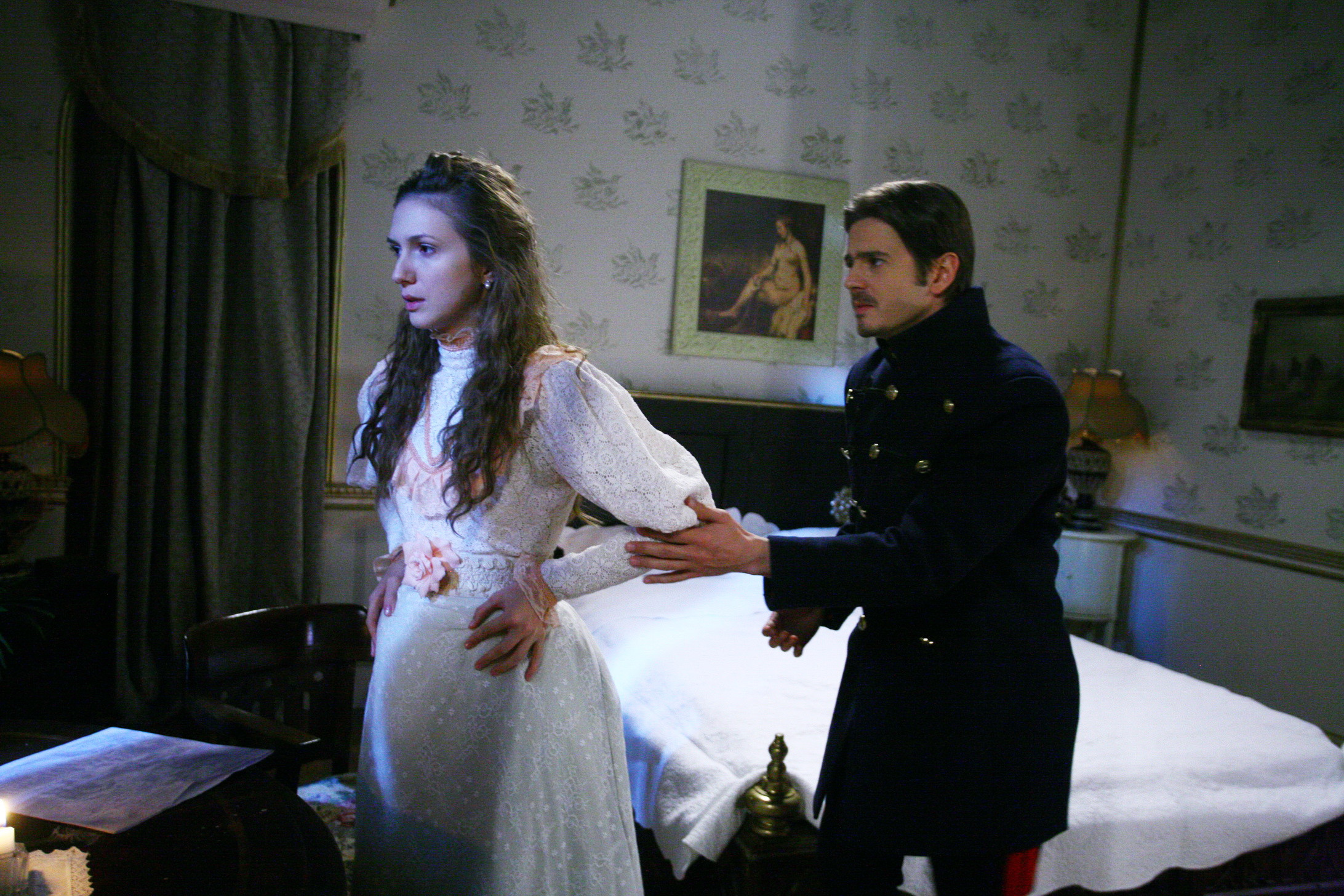 Adela Popescu si Mihai Petre, prima secventa de dragoste in Aniela!