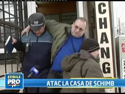 A furat 16.000 de euro, fara cagula, arma sau vreo amenintare!