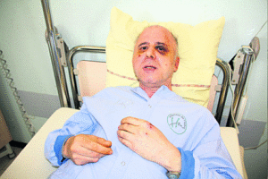 Torturat pentru bani: ars cu mucuri de tigara si oparit de trei minore