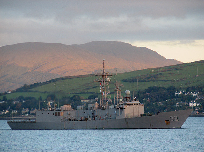 Vanator de submarine, de 4.000 de tone, in portul Constanta