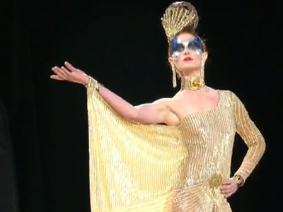 O colectie perfecta pentru covorul rosu semnata Elie Saab, la saptamana modei de la Paris