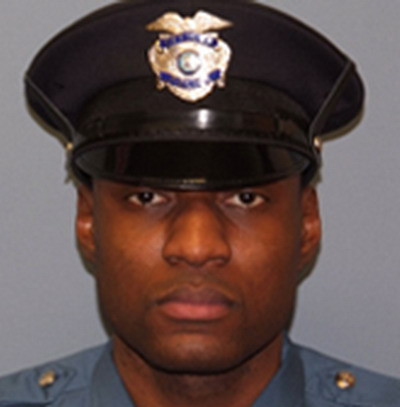 Politist mort, dupa ce s-a impuscat accidental cu arma de serviciu!