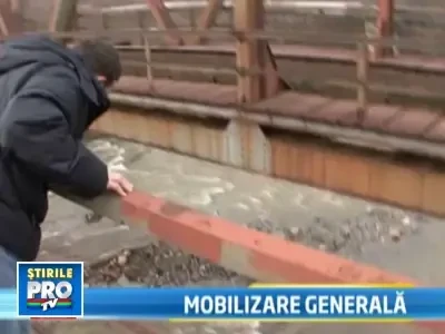 Orasul Petrosani, rascolit de politisti si jandarmi! O femeie a disparut!