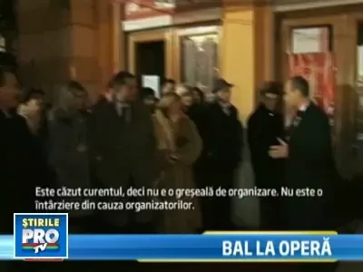 Balul Operei de la Cluj, presarat cu mai multe momente de bezna totala