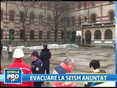 30.000 de elevi evacuati in Capitala! A fost simulare de cutremur