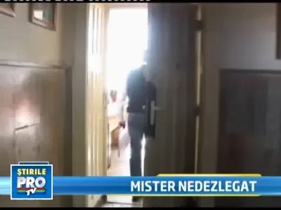 Profesorul anchetat in legatura cu sinuciderea unei eleve, din nou la munca