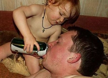 Cei mai rai parinti din lume! GALERIE FOTO