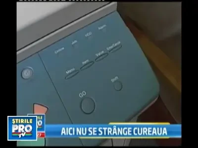 Xeroxul ii omoara! Angajatii primariei din Tulcea vor spor de radiatii