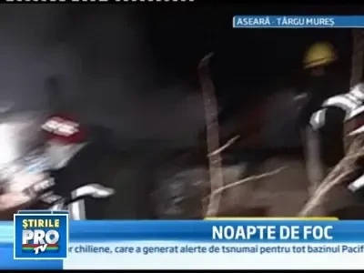 Salvata in ultimul moment din casa mistuita de flacari