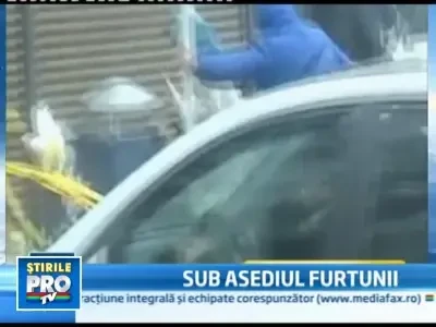 O furtuna violenta face prapad in Europa de Vest