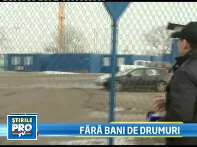 Pe santierele autostrazilor se vorbeste numai de somaj si concedieri masive