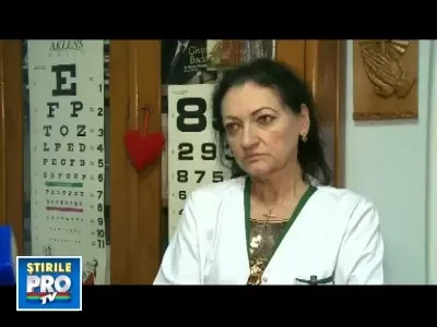 Vierme de aproape ZECE centimetri, scos din ochiul unui barbat