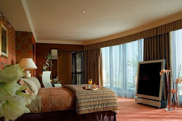 Tarifele hotelurilor din Capitala, la jumatate fata de 2008