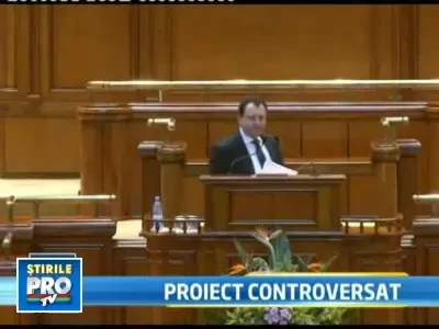 Vot cu scandal! Deputatii au adoptat Statutul functionarilor publici