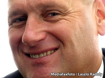 Viorel Catarama divorteaza dupa 15 ani de casnicie