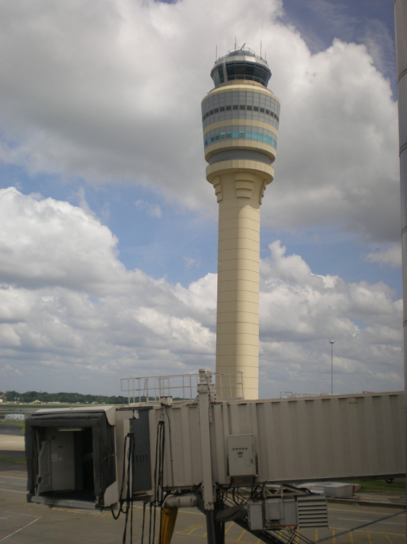 Copil de 7 ani, controlor de trafic pe aeroportul JFK din New York