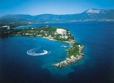 Germania ajuta financiar Grecia. Cere la schimb insula Corfu